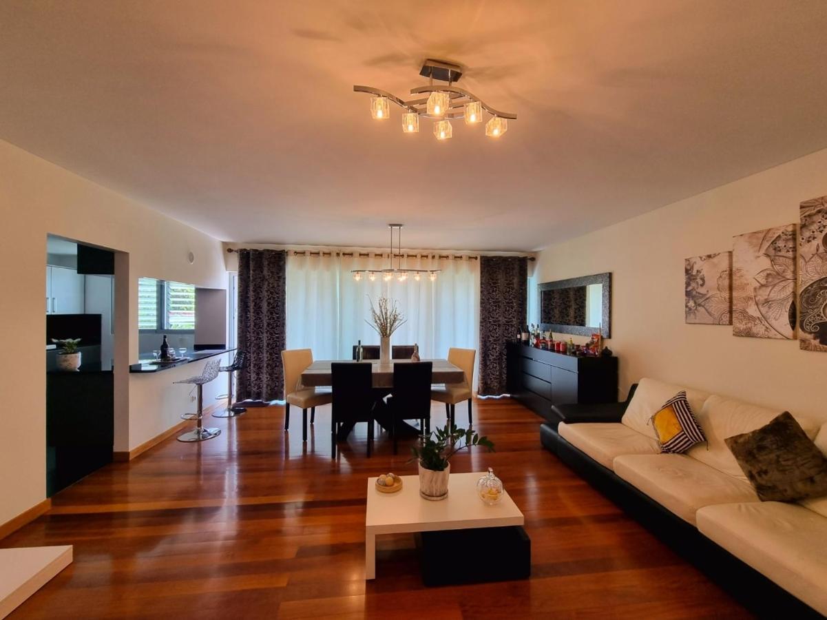 Big Apartment With Ocean Views, Ideal For Groups Funchal (Madeira) Luaran gambar