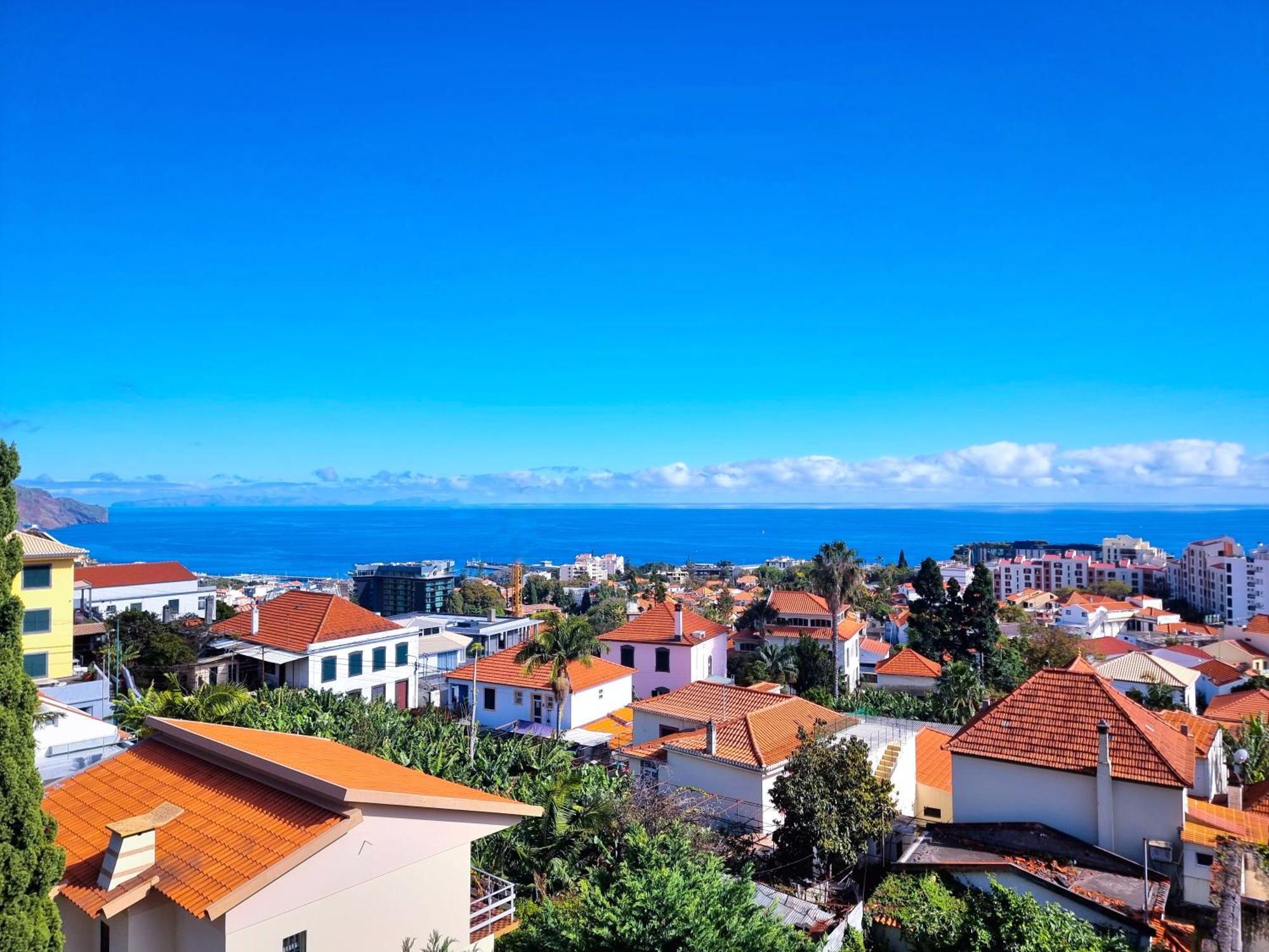 Big Apartment With Ocean Views, Ideal For Groups Funchal (Madeira) Luaran gambar