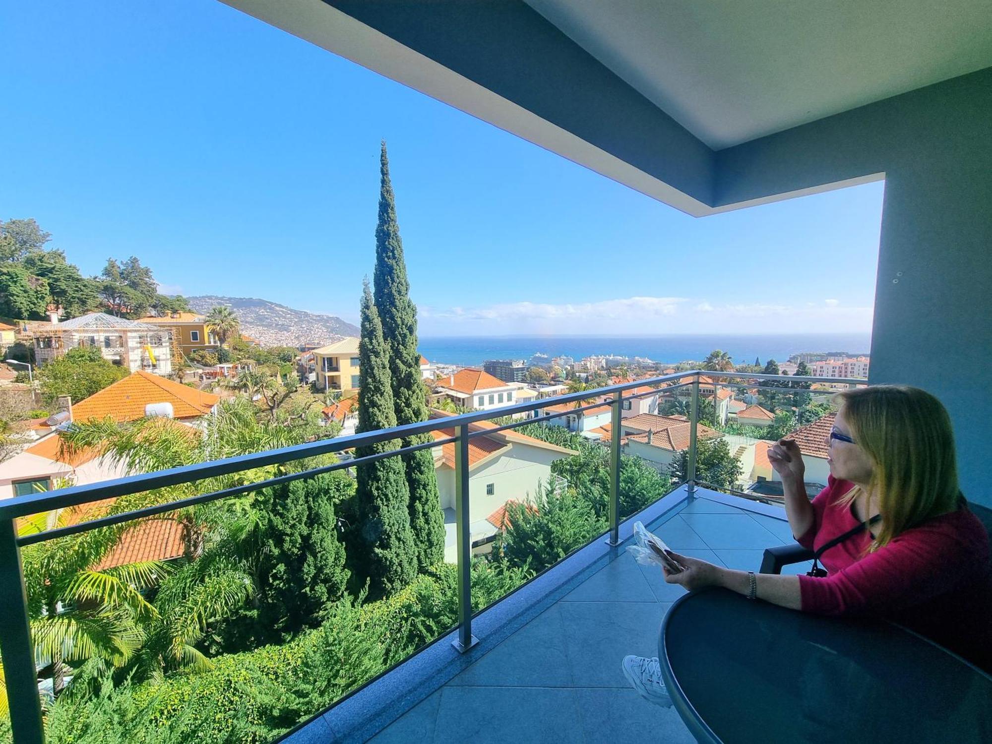 Big Apartment With Ocean Views, Ideal For Groups Funchal (Madeira) Luaran gambar