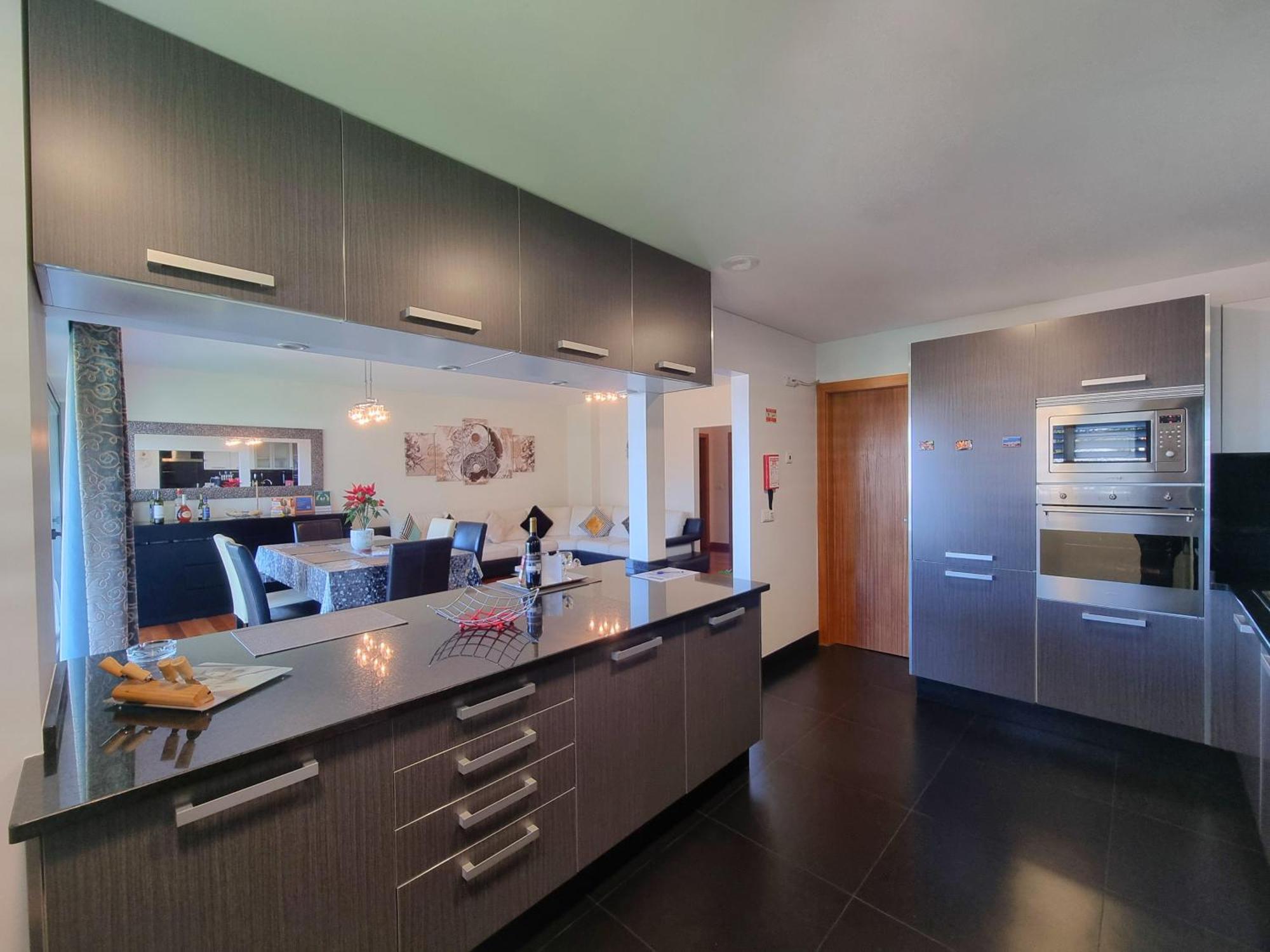 Big Apartment With Ocean Views, Ideal For Groups Funchal (Madeira) Luaran gambar