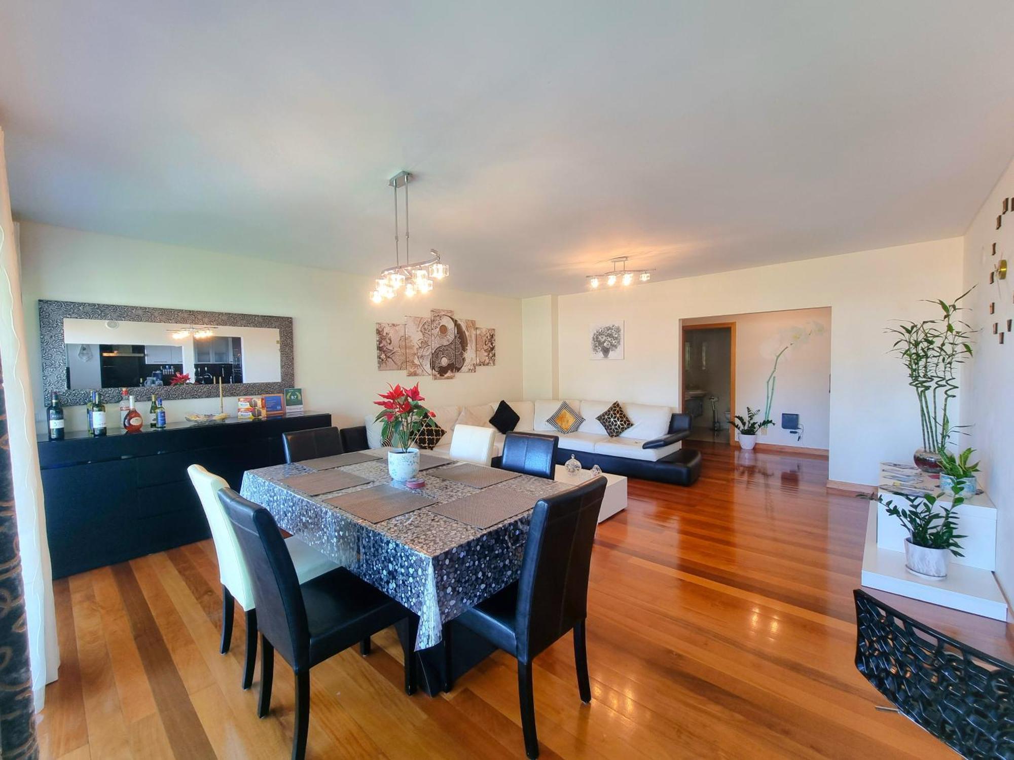 Big Apartment With Ocean Views, Ideal For Groups Funchal (Madeira) Luaran gambar