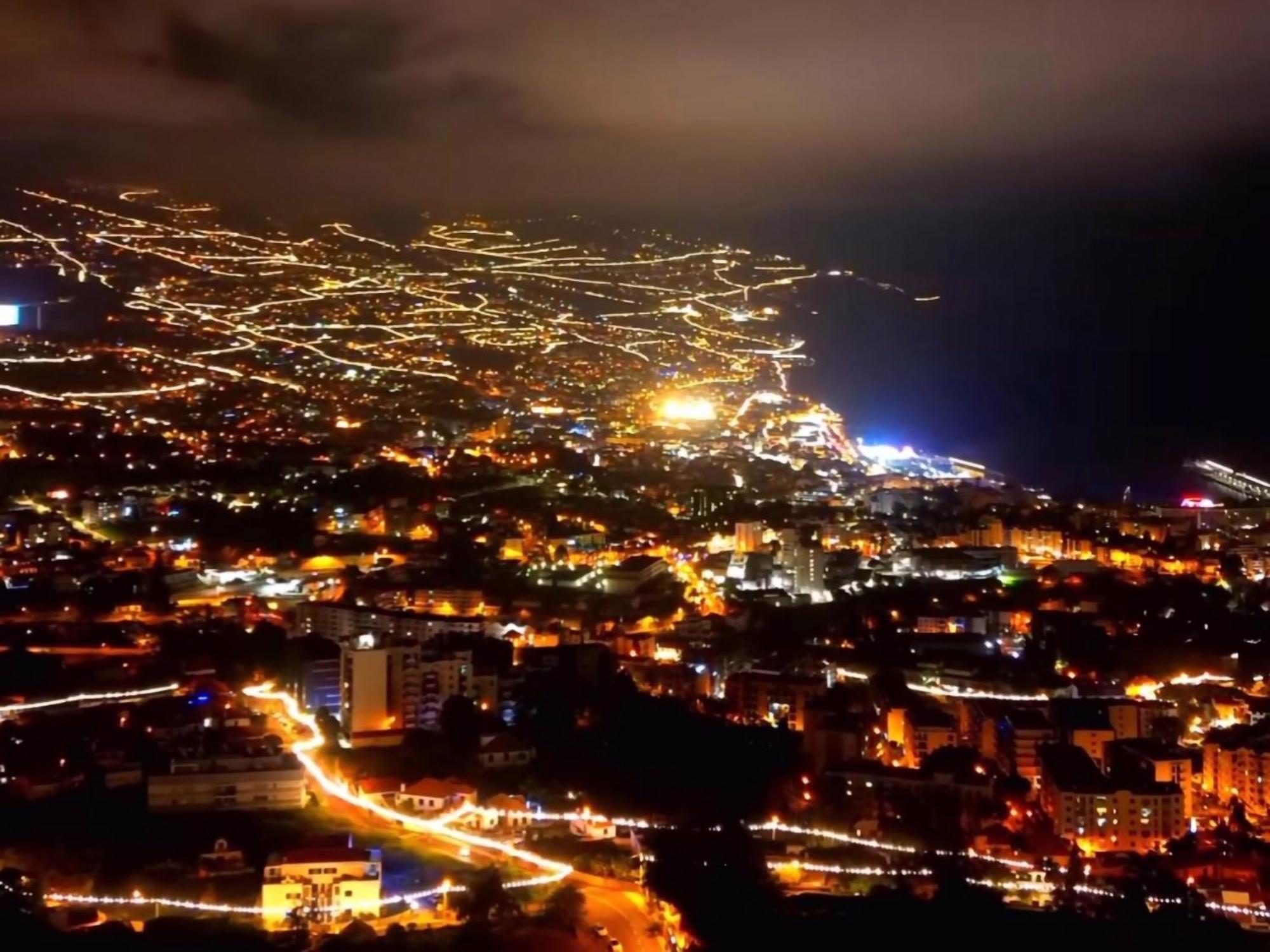 Big Apartment With Ocean Views, Ideal For Groups Funchal (Madeira) Luaran gambar