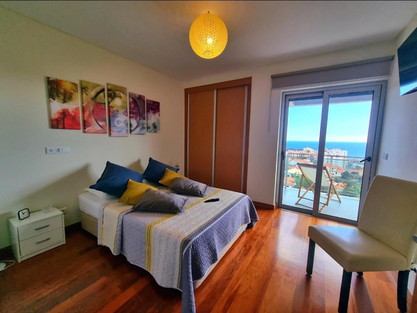 Big Apartment With Ocean Views, Ideal For Groups Funchal (Madeira) Luaran gambar