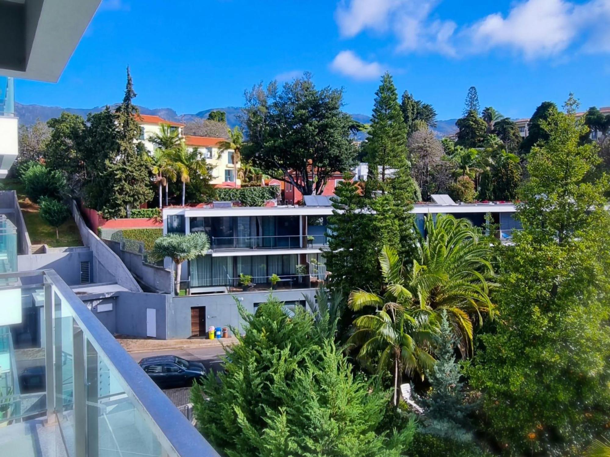 Big Apartment With Ocean Views, Ideal For Groups Funchal (Madeira) Luaran gambar