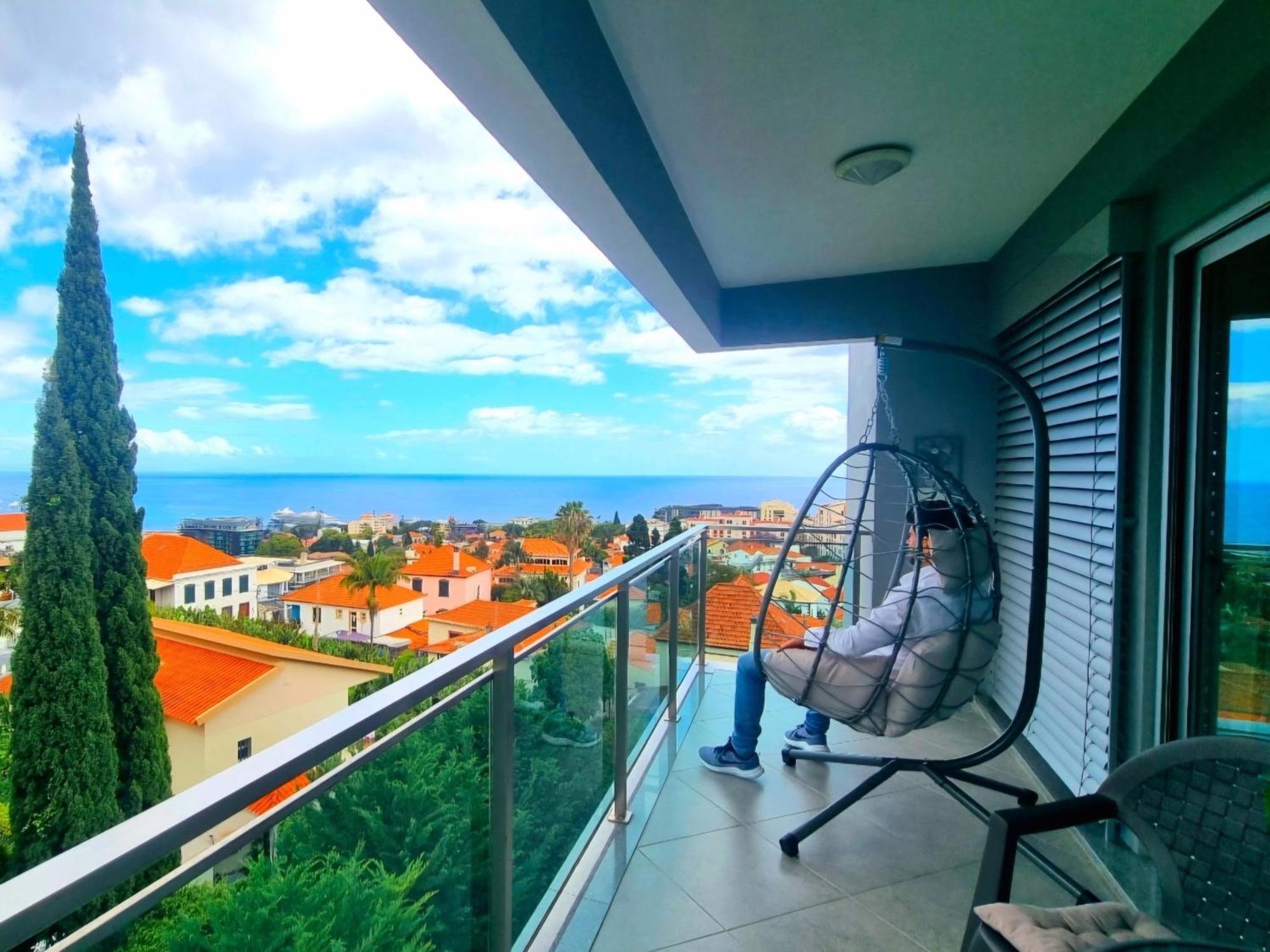 Big Apartment With Ocean Views, Ideal For Groups Funchal (Madeira) Luaran gambar